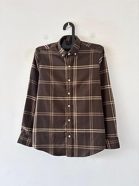 Cocoa brown & sand flannels