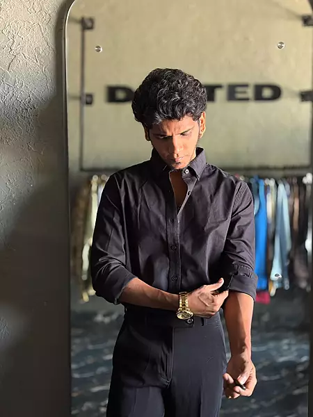 Noir black oxford shirt