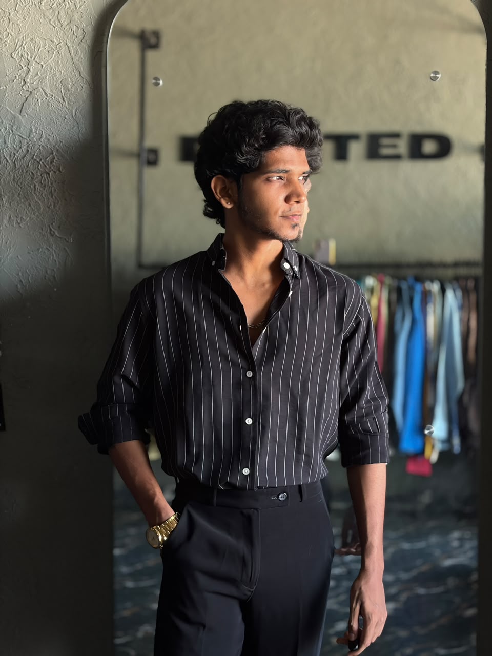 Noir black stripes shirt
