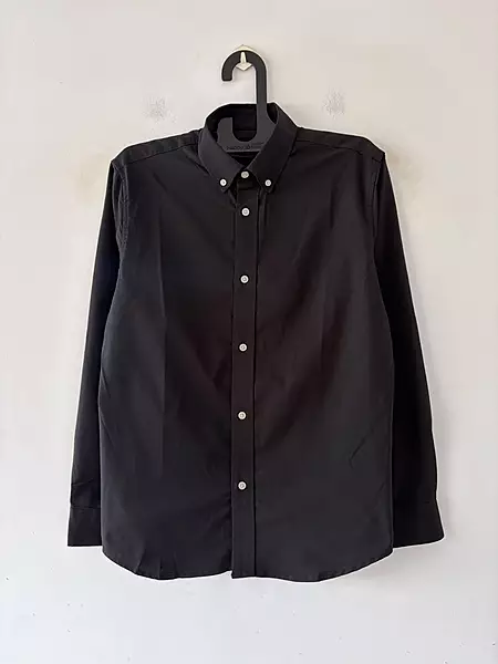 True black oxford shirt