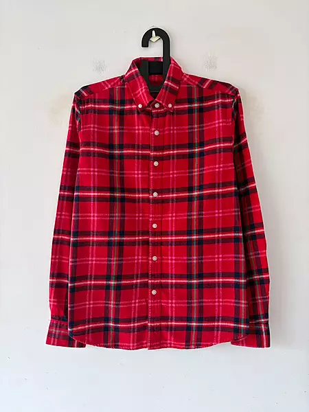 Crimson red & obsidian flannels