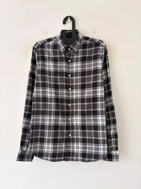 Graphite black & pearl flannels