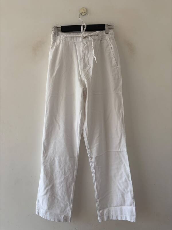 Pearl white relaxed-fit linen pants