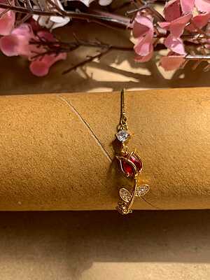 Luxury Gold Plated Tulip Motif Bracelet Luxury Gold Plated Tulip Motif Bracelet