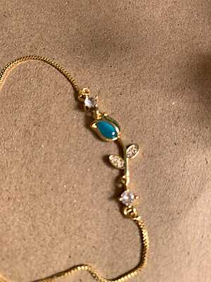 Luxury Gold Plated Tulip Motif Bracelet Luxury Gold Plated Tulip Motif Bracelet