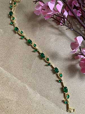 The Tulip Bracelet