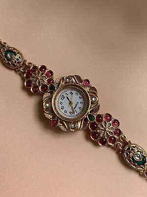 Antique-Style Festive Bracelet Watch