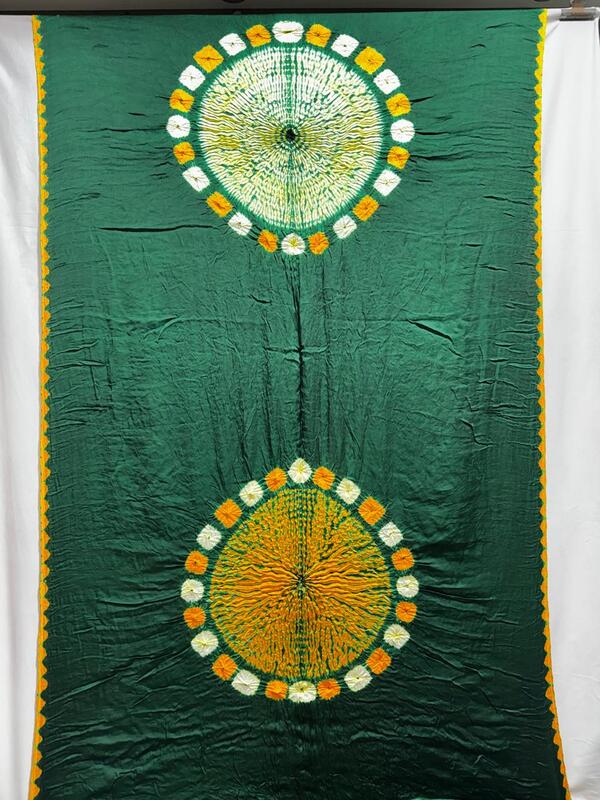Kala Sanskruti All Over Green Colour Art Silk Bandhani Saree With Shibori Design 6.5M with Blouse Piece Elegant Traditional Wear Bridal Unique Saree for Women