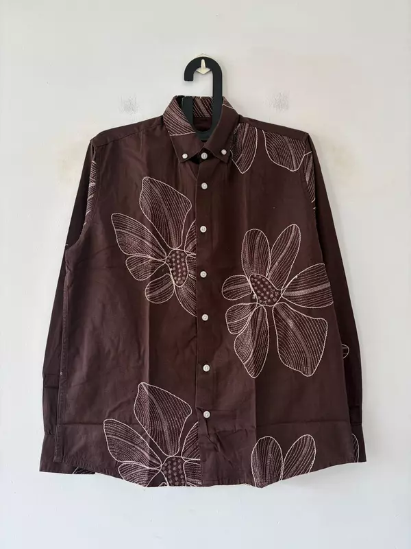 Chocolate linen embroidered shirt