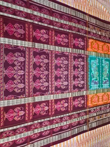 Singha Bandha 8 Border Saree-Multicolour