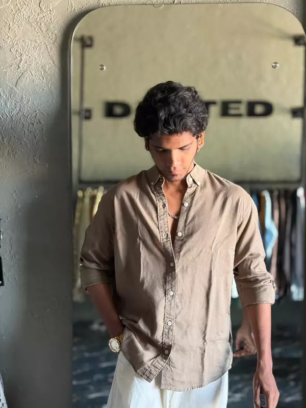 Olive crest linen shirt