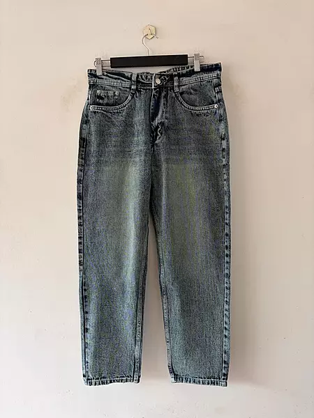Slate wash momfit jeans