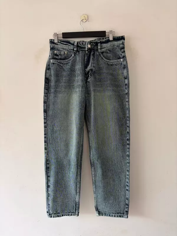 Slate wash momfit jeans