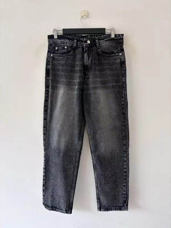 Graphite whisker momfit jeans
