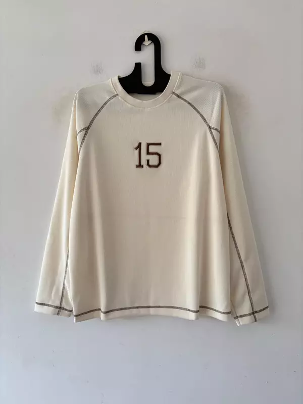 Cream retro number tee