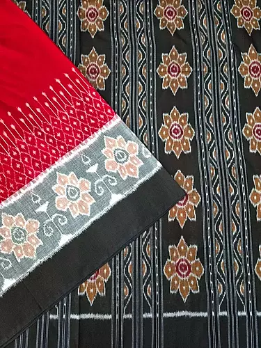 Flower Border Plain Saree-Red