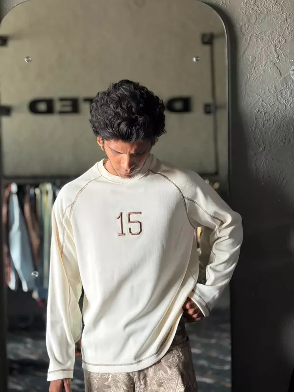 Cream retro number tee