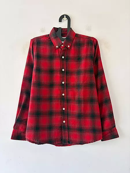 Scarlet red & shadow flannels