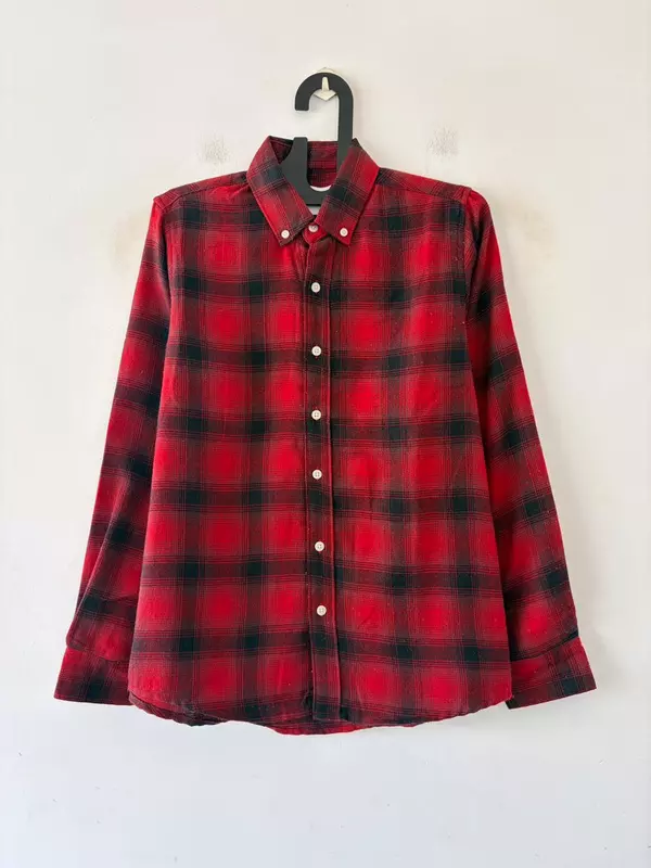 Scarlet red & shadow flannels