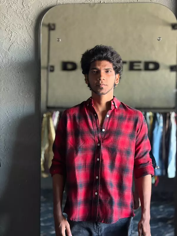 Scarlet red & shadow flannels