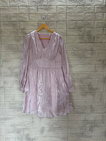 Mauve Shimmer V-Neck Long-Sleeve Dress