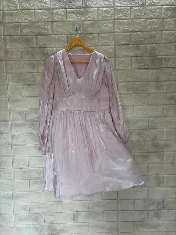 Mauve Shimmer V-Neck Long-Sleeve Dress