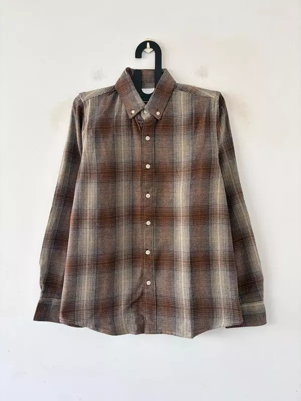 Walnut brown & dune flannel