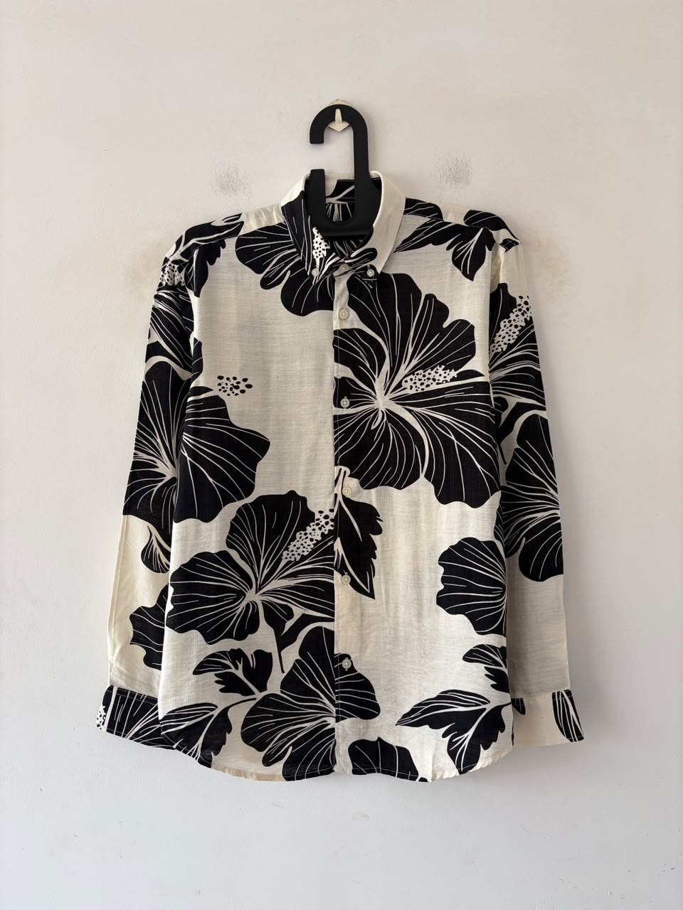 Ivory noir bloom printed shirt