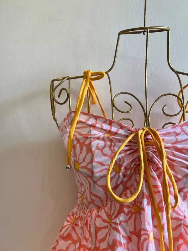 Mayra's 4-Tie Tube Top - Peach Flowers