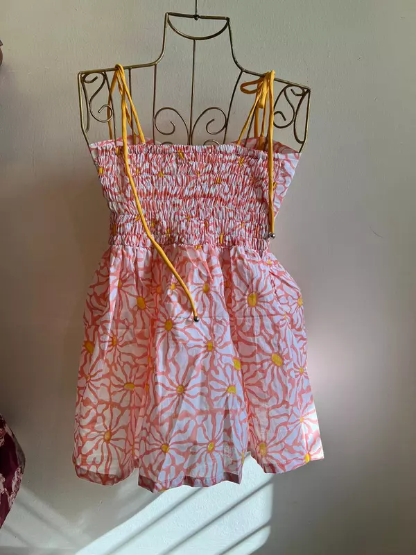Mayra's 4-Tie Tube Top - Peach Flowers
