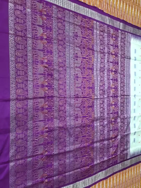 Temple Butta Bomkai Silk Saree-White