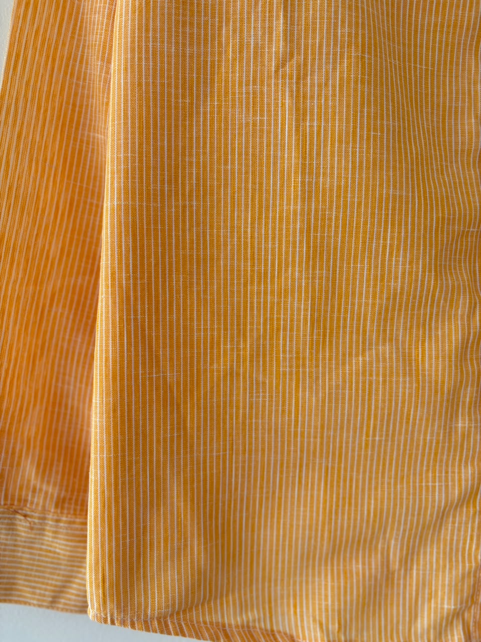 Ripe mango striped mandarin