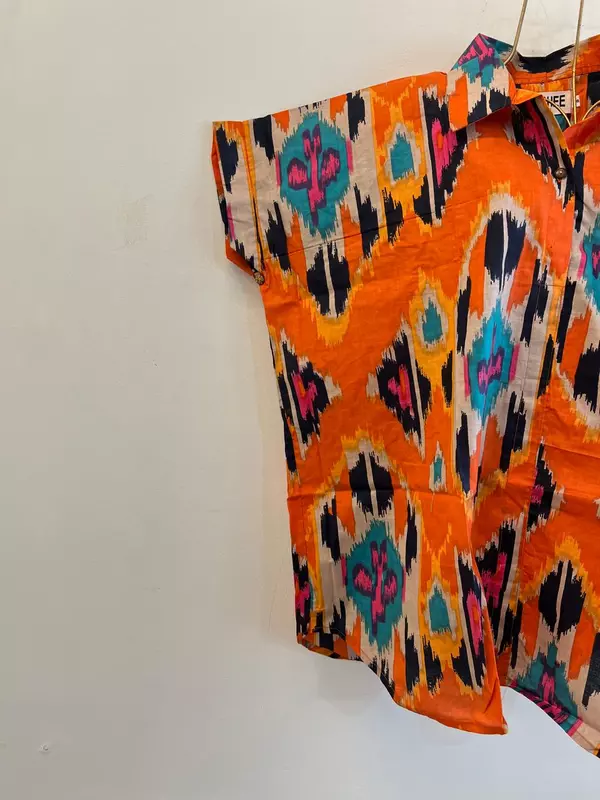 Ishq's Small Anti-fit with Back Open & Tie - Orange Ikkhat