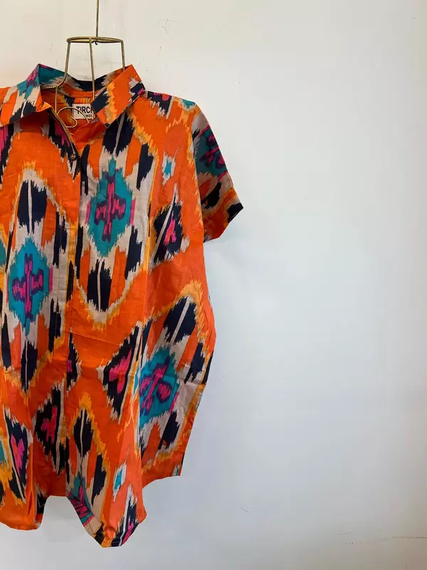 Ishq's Small Anti-fit with Back Open & Tie - Orange Ikkhat
