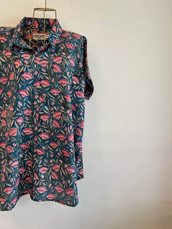 Ishq's Small Anti-fit with Back Open & Tie - Turquoise & Flowers