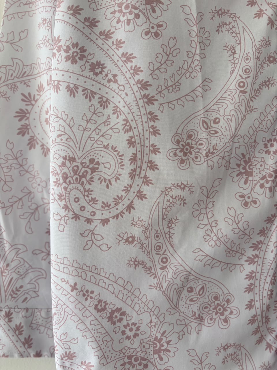 Rouge paisley printed shirt
