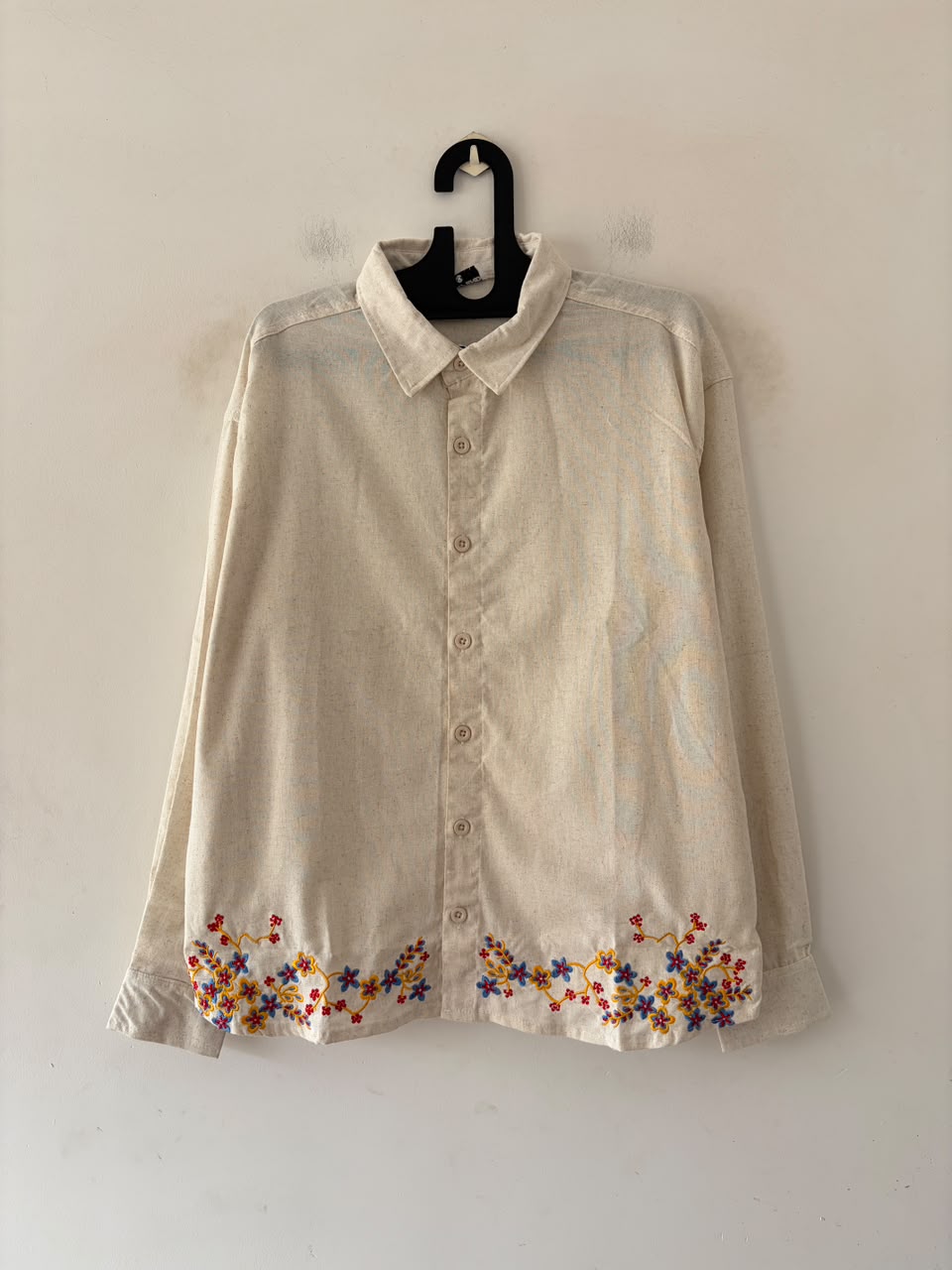 Beige meadow embroidered shirt