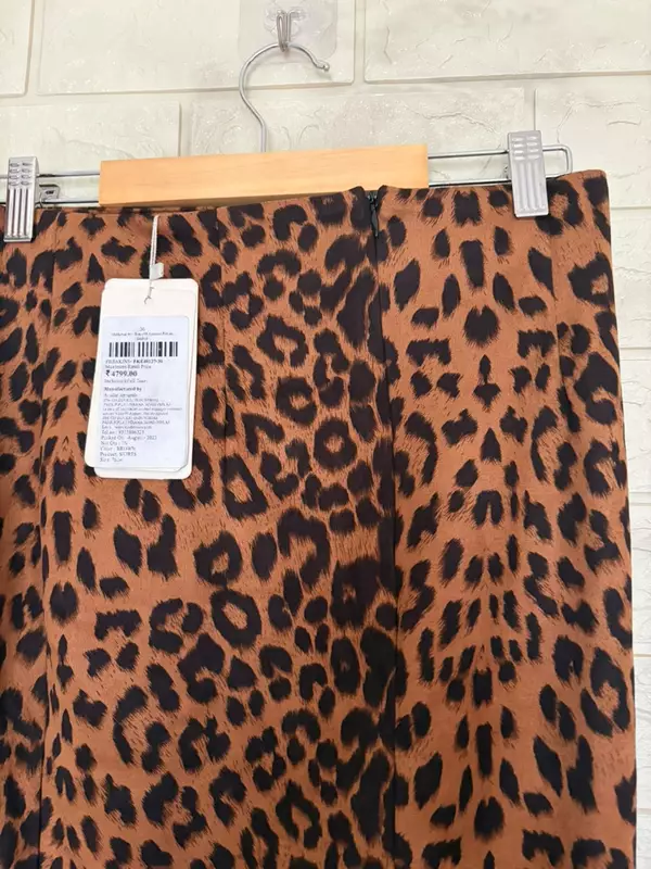 Leopard Print High-Waisted Side Slit Skirt