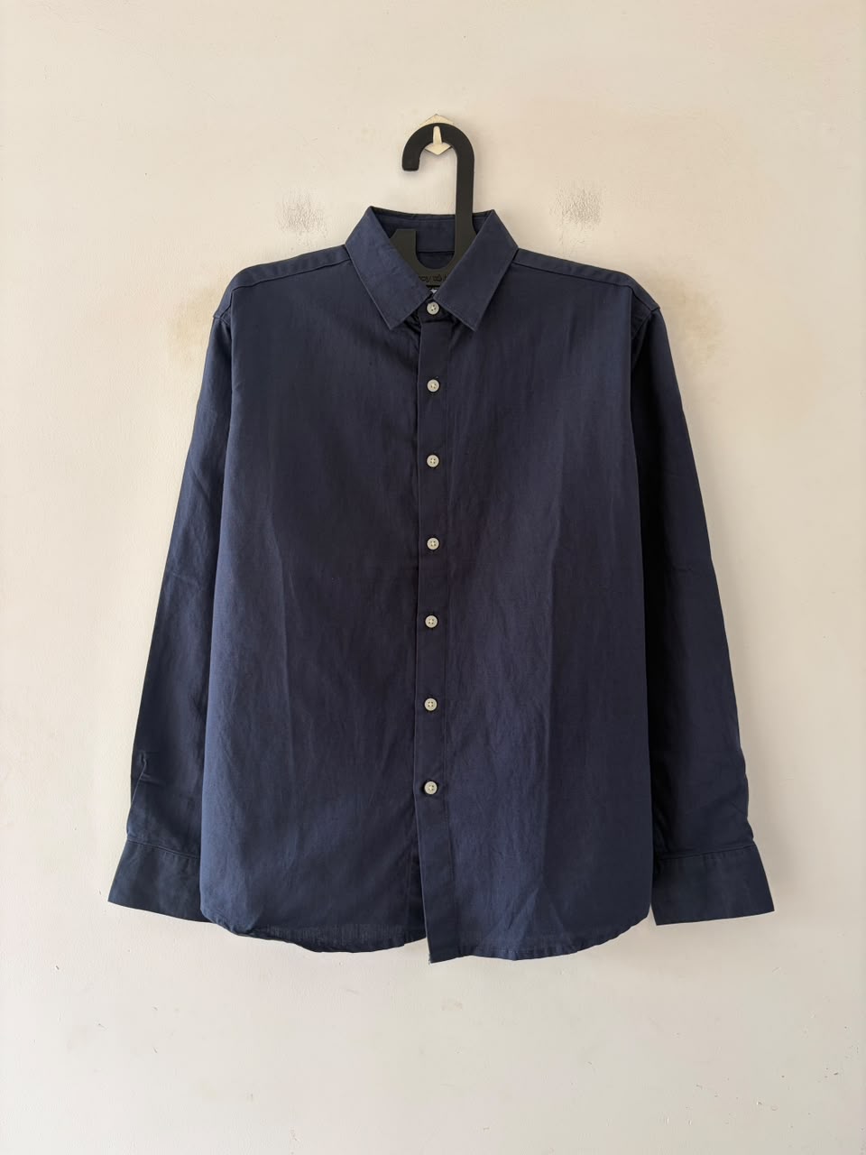 Navy realm linen shirt