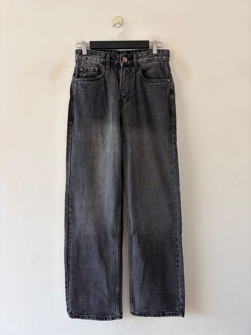 Charcoal wash straight fit jeans