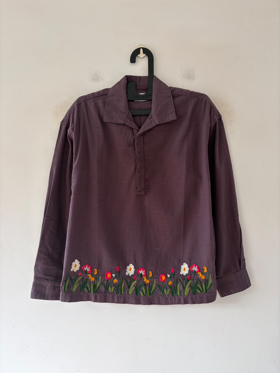 Amethyst embroidered short kurta