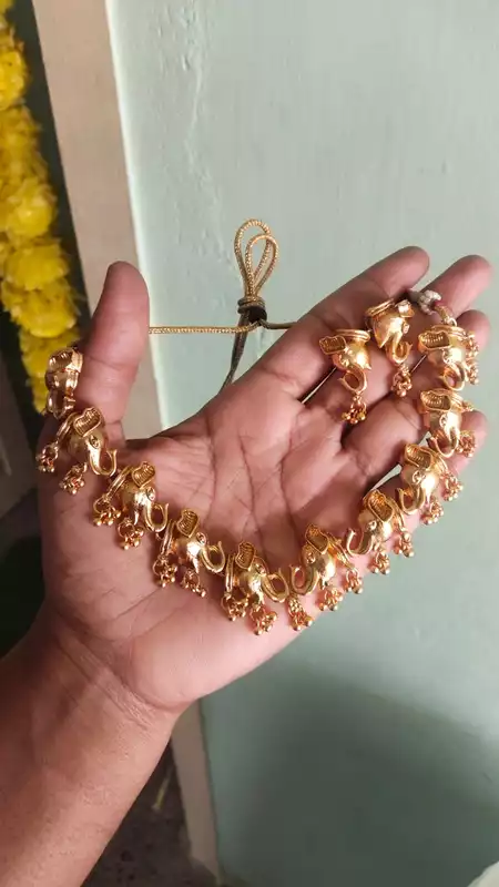 368- Elephant Motif Necklace Set
