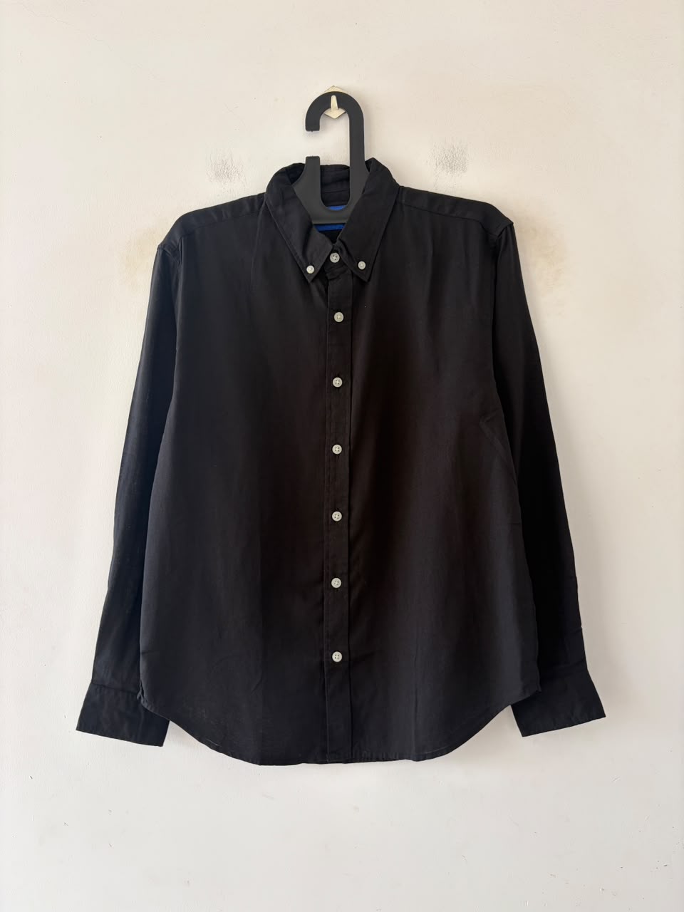 True black linen shirt