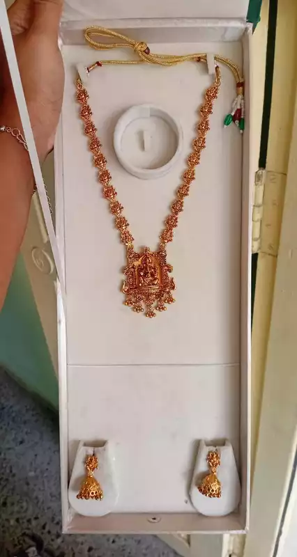 372-Traditional Gold-Plated Ganesha Temple Necklace Set