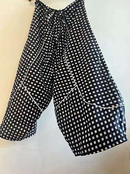 Amber's Free-Size Cocoon Pants - Black Gingham