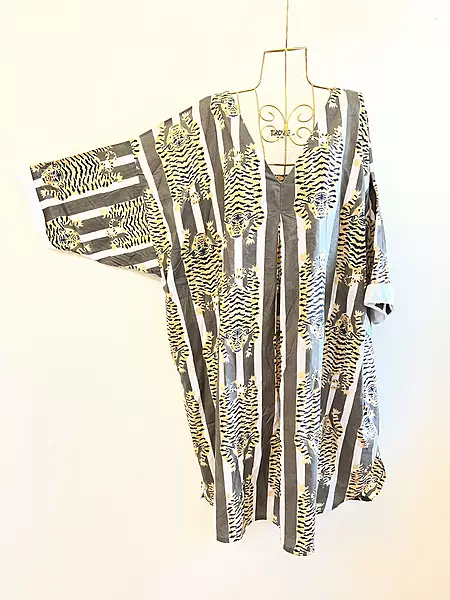 Samra's Wide-Sleeve Kaftan Dress - Grey & White Stripes with Tigers