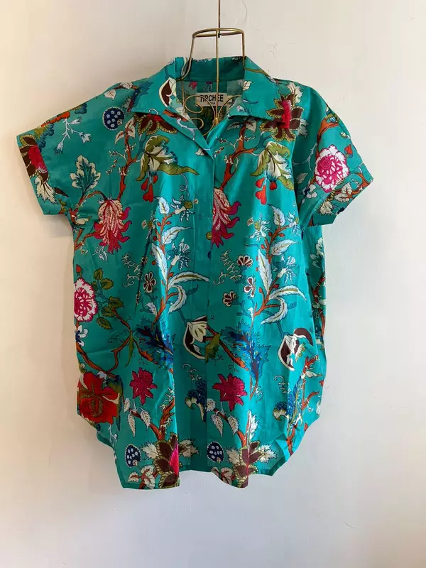 Ishq's Small Anti-fit with Back Open & Tie - Teal & Flowers