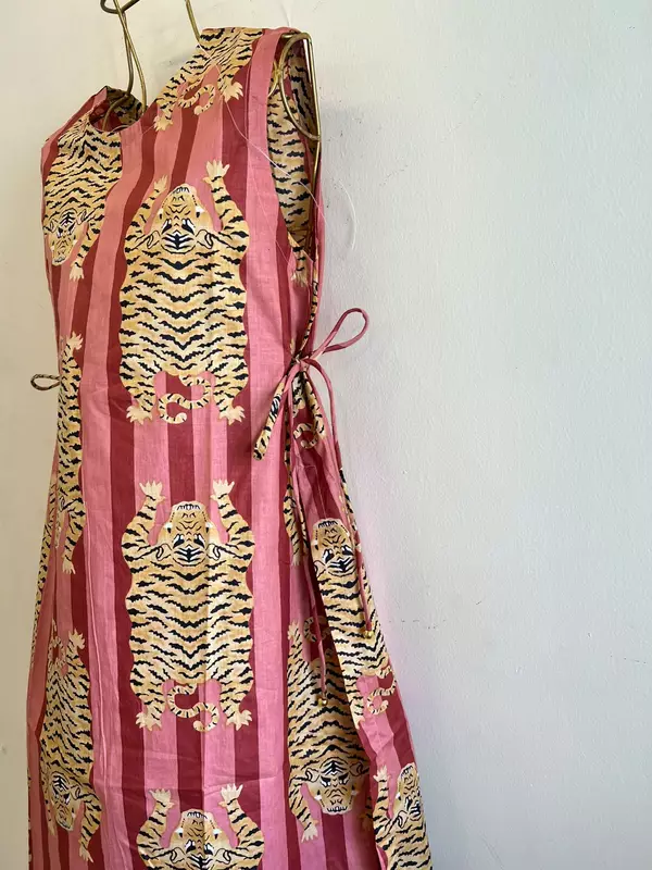 Tisha's Side-Tie Longline Top - Coral & pink Stripes with Tigers