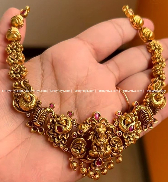 Premium Quality Gold Alike Nagas Necklace With Ruby Stones TJH - 312