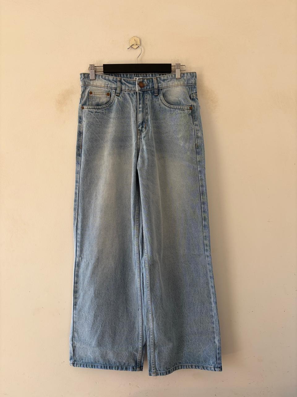 Frostlight washed baggy jeans